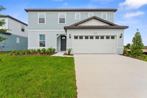 House in Lake Alfred, Florida 5 bedrooms, 221.66 sq.m. № 2288027