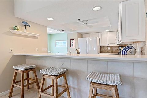 Copropriété à louer à Sarasota, Floride: 2 chambres, 118.91 m2 № 2298788 - photo 7