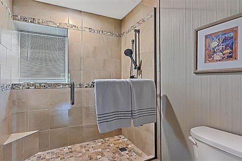 Copropriété à louer à Sarasota, Floride: 2 chambres, 118.91 m2 № 2298788 - photo 15