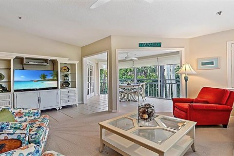 Copropriété à louer à Sarasota, Floride: 2 chambres, 118.91 m2 № 2298788 - photo 8