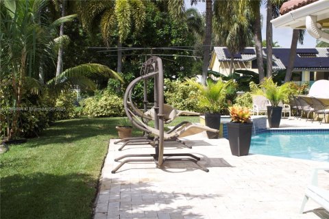 House in Coral Springs, Florida 4 bedrooms, 280.29 sq.m. № 1929861 - photo 8