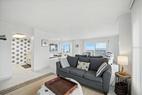 Condo in Flagler Beach, Florida, 3 bedrooms  № 1919124 - photo 21
