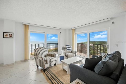 Condo in Flagler Beach, Florida, 3 bedrooms  № 1919124 - photo 23