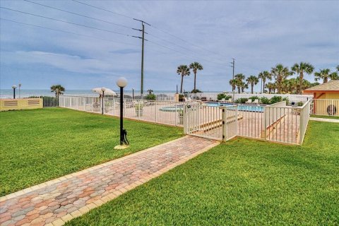 Condo in Flagler Beach, Florida, 3 bedrooms  № 1919124 - photo 2
