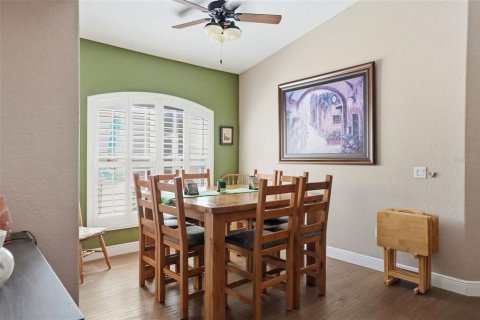 House in Spring Hill, Florida 3 bedrooms, 194.91 sq.m. № 2239736 - photo 11