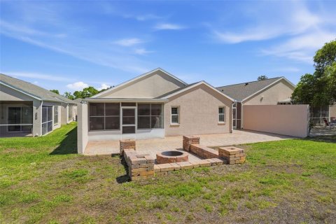 House in Spring Hill, Florida 3 bedrooms, 194.91 sq.m. № 2239736 - photo 22