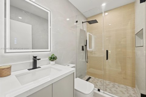 Villa ou maison à vendre à Palmetto Bay, Floride: 4 chambres, 216.28 m2 № 2400699 - photo 27