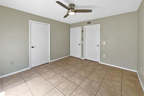 Condo in Tampa, Florida, 2 bedrooms  № 1657964 - photo 10