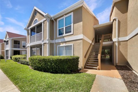 Condo in Tampa, Florida, 2 bedrooms  № 1657964 - photo 2