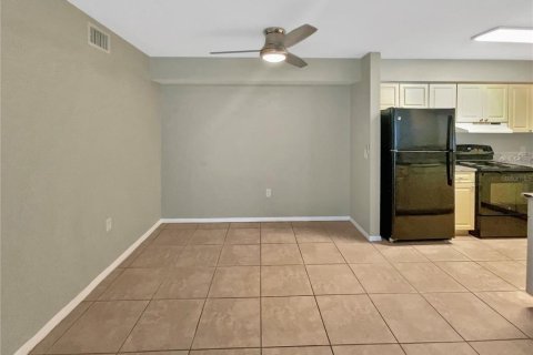 Condo in Tampa, Florida, 2 bedrooms  № 1657964 - photo 6