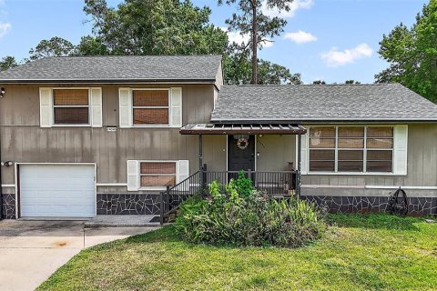 Casa en venta en Astor, Florida, 4 dormitorios, 152.17 m2 № 1724737 - foto 1