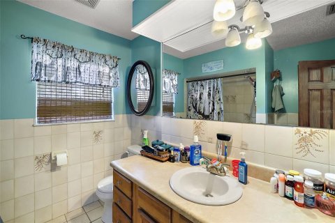 House in Astor, Florida 4 bedrooms, 152.17 sq.m. № 1724737 - photo 18