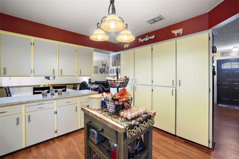 Casa en venta en Astor, Florida, 4 dormitorios, 152.17 m2 № 1724737 - foto 10