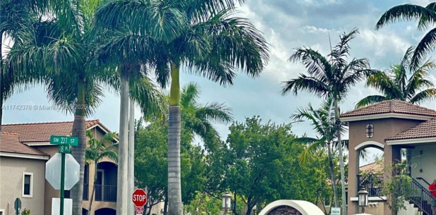 Condo à Cutler Bay, Floride, 3 chambres  № 1941489