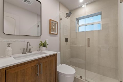 Villa ou maison à vendre à Miami, Floride: 3 chambres, 110.55 m2 № 1893094 - photo 21
