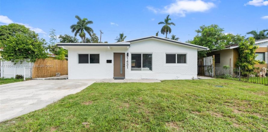 Villa ou maison à Miami, Floride 3 chambres, 110.55 m2 № 1893094