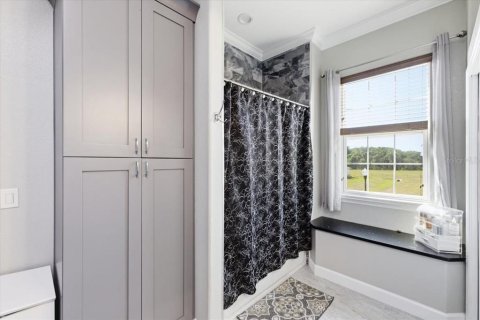 Casa en venta en New Port Richey, Florida, 4 dormitorios, 323.67 m2 № 2112083 - foto 22