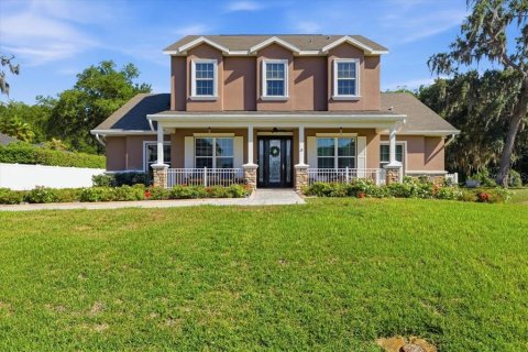 Casa en venta en New Port Richey, Florida, 4 dormitorios, 323.67 m2 № 2112083 - foto 26