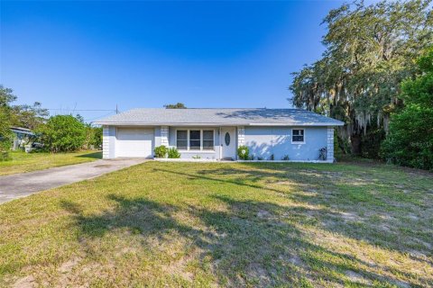 Villa ou maison à Avon Park, Floride 3 chambres, 211.54 m2 № 2304441