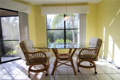 Condominio en alquiler en Punta Gorda, Florida, 2 dormitorios, 105.72 m2 № 213608 - foto 25