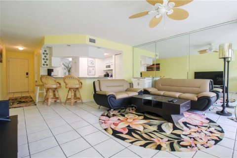 Condominio en alquiler en Punta Gorda, Florida, 2 dormitorios, 105.72 m2 № 213608 - foto 23