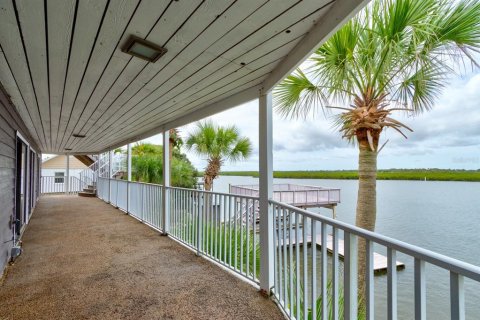 Villa ou maison à vendre à New Smyrna Beach, Floride: 5 chambres, 394.83 m2 № 1364727 - photo 30