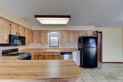 Villa ou maison à vendre à New Smyrna Beach, Floride: 5 chambres, 394.83 m2 № 1364727 - photo 18