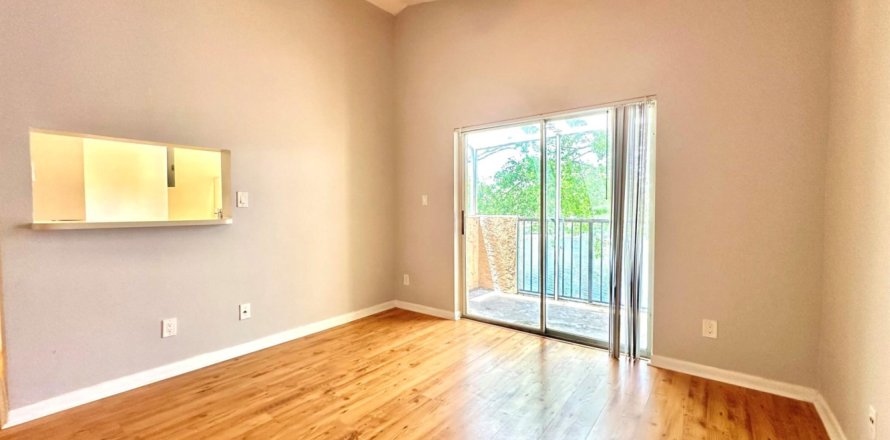 Condominio en Deerfield Beach, Florida, 2 dormitorios № 1224698