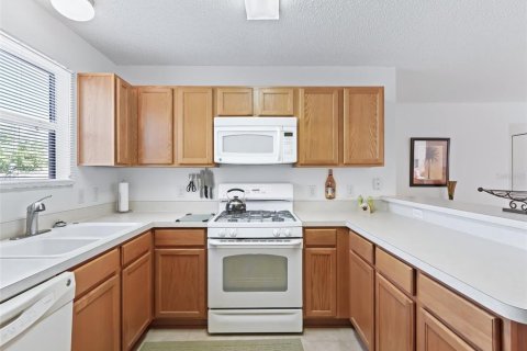 Casa en alquiler en The Villages, Florida, 2 dormitorios, 102.19 m2 № 1832648 - foto 6