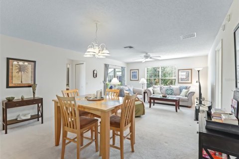 Casa en alquiler en The Villages, Florida, 2 dormitorios, 102.19 m2 № 1832648 - foto 8