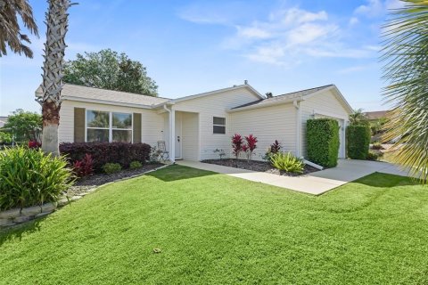 Casa en alquiler en The Villages, Florida, 2 dormitorios, 102.19 m2 № 1832648 - foto 1