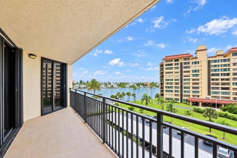 Copropriété à vendre à Clearwater, Floride: 2 chambres, 125.42 m2 № 2408095 - photo 5