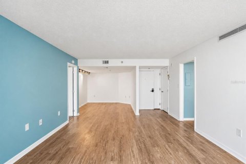 Copropriété à vendre à Clearwater, Floride: 2 chambres, 125.42 m2 № 2408095 - photo 12