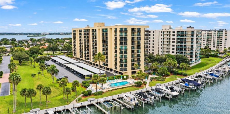 Condo à Clearwater, Floride, 2 chambres  № 2408095