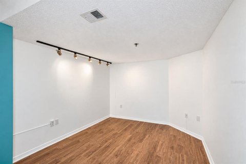 Copropriété à vendre à Clearwater, Floride: 2 chambres, 125.42 m2 № 2408095 - photo 17