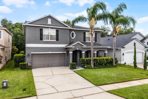 House in Orlando, Florida 6 bedrooms, 266.82 sq.m. № 1785136 - photo 2