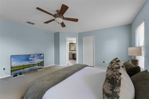 House in Orlando, Florida 6 bedrooms, 266.82 sq.m. № 1785136 - photo 18