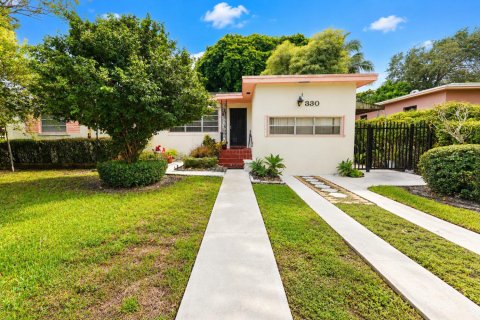 Casa en venta en Miami, Florida, 3 dormitorios, 125.88 m2 № 2387030 - foto 2