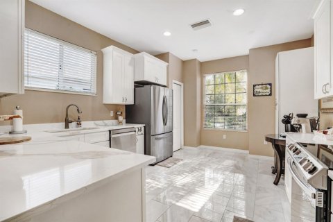 Снять в аренду виллу или дом в Пальметто, Флорида 2 спальни, 144.09м2, № 1911603 - фото 11