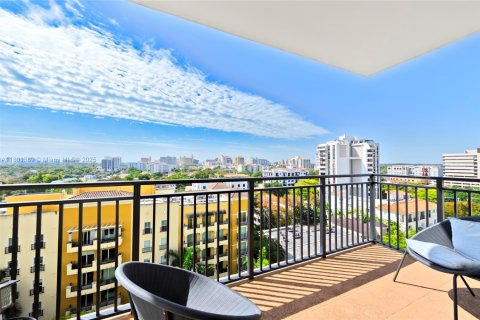 Condo in Coral Gables, Florida, 2 bedrooms  № 1688754 - photo 26