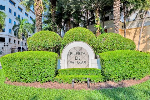 Condo in Coral Gables, Florida, 2 bedrooms  № 1688754 - photo 2