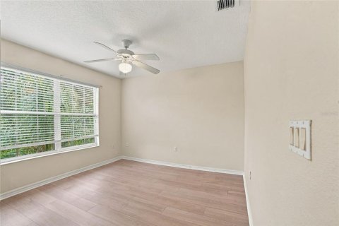 House in Orlando, Florida 4 bedrooms, 236.62 sq.m. № 2396990 - photo 12