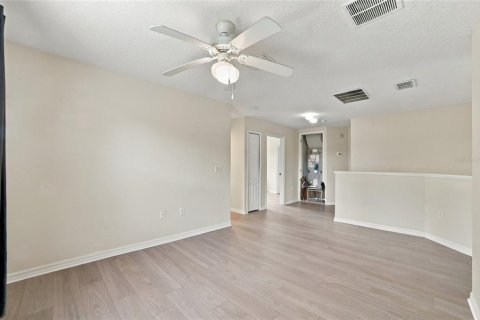 House in Orlando, Florida 4 bedrooms, 236.62 sq.m. № 2396990 - photo 15