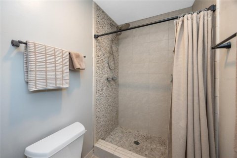 Casa en alquiler en Tampa, Florida, 3 dormitorios, 169.36 m2 № 1837099 - foto 17