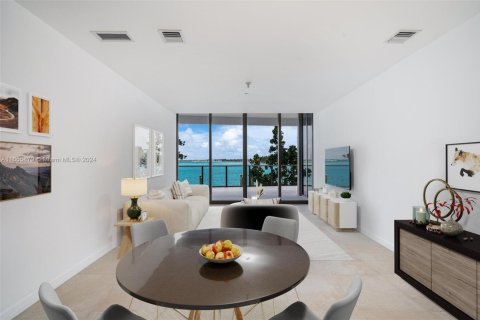 Condo in Bay Harbor Islands, Florida, 2 bedrooms  № 1710603 - photo 4