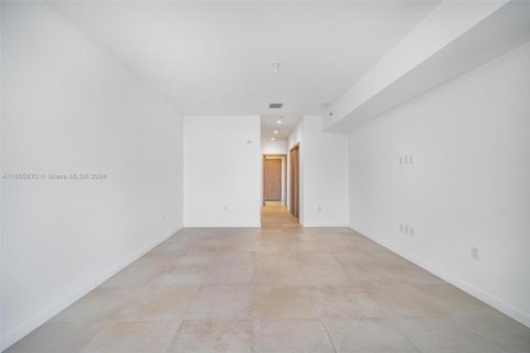 Condo in Bay Harbor Islands, Florida, 2 bedrooms  № 1710603 - photo 21