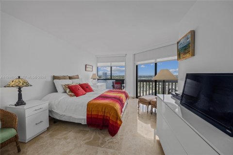 Condominio en venta en Aventura, Florida, 2 dormitorios, 120.77 m2 № 2244259 - foto 16