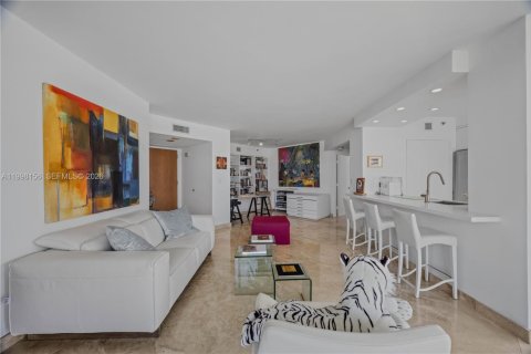 Condominio en venta en Aventura, Florida, 2 dormitorios, 120.77 m2 № 2244259 - foto 9
