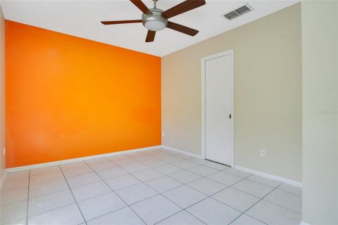 Townhouse in Winter Springs, Florida 3 bedrooms, 102.66 sq.m. № 1803108 - photo 14