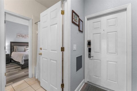 Copropriété à vendre à Davenport, Floride: 4 chambres, 132.39 m2 № 1565592 - photo 6